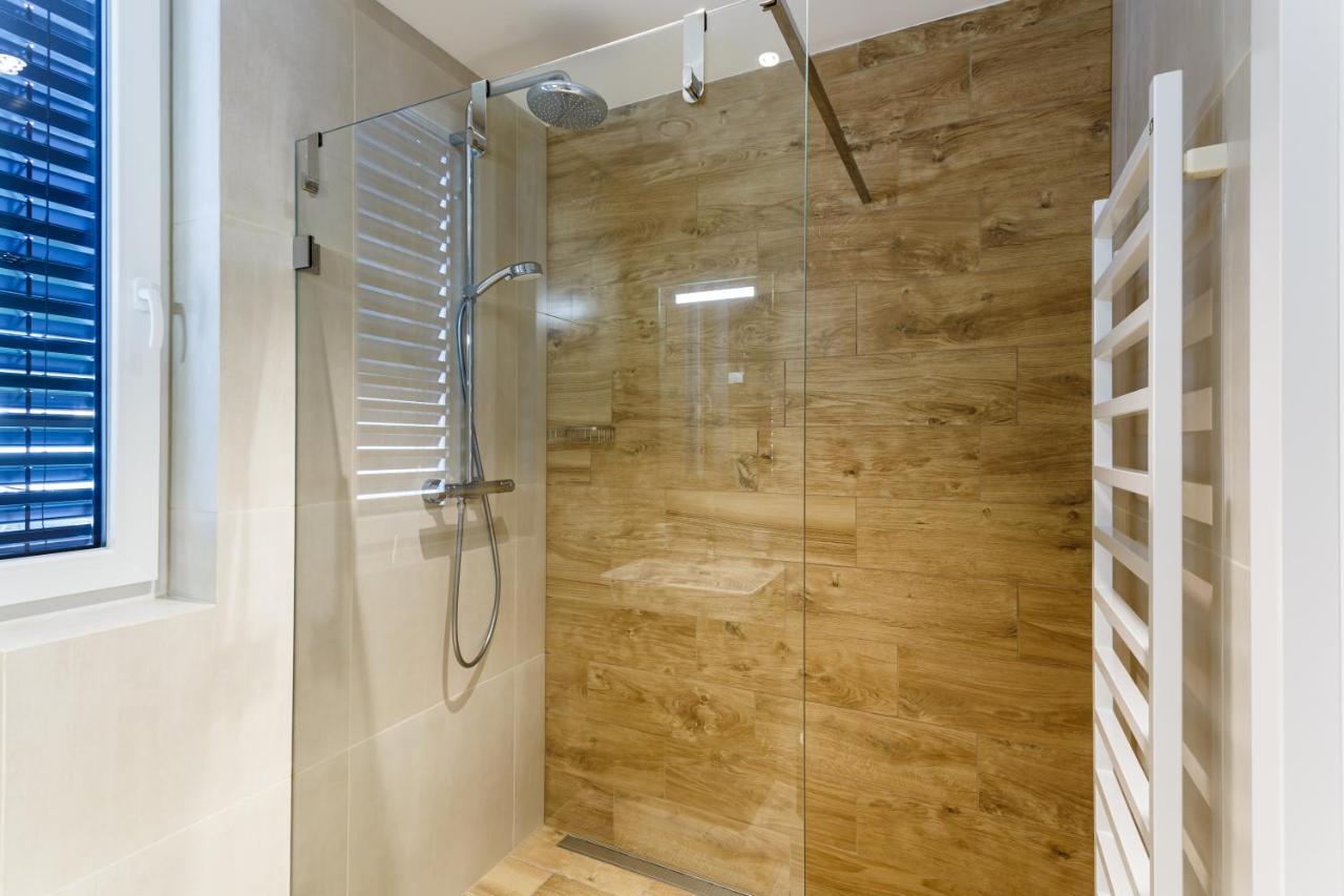 Apartman Na Golfu Celadna Luaran gambar